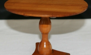Miniature meuble table ronde - 90€